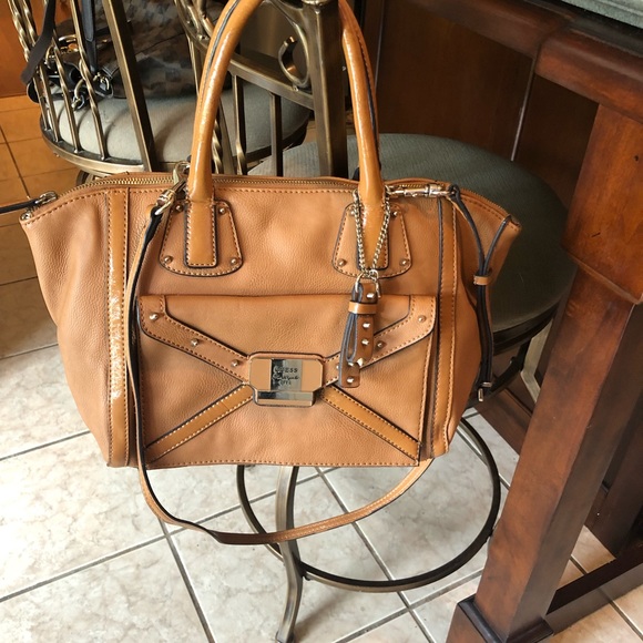 Guess Handbag - Picture 1 of 5